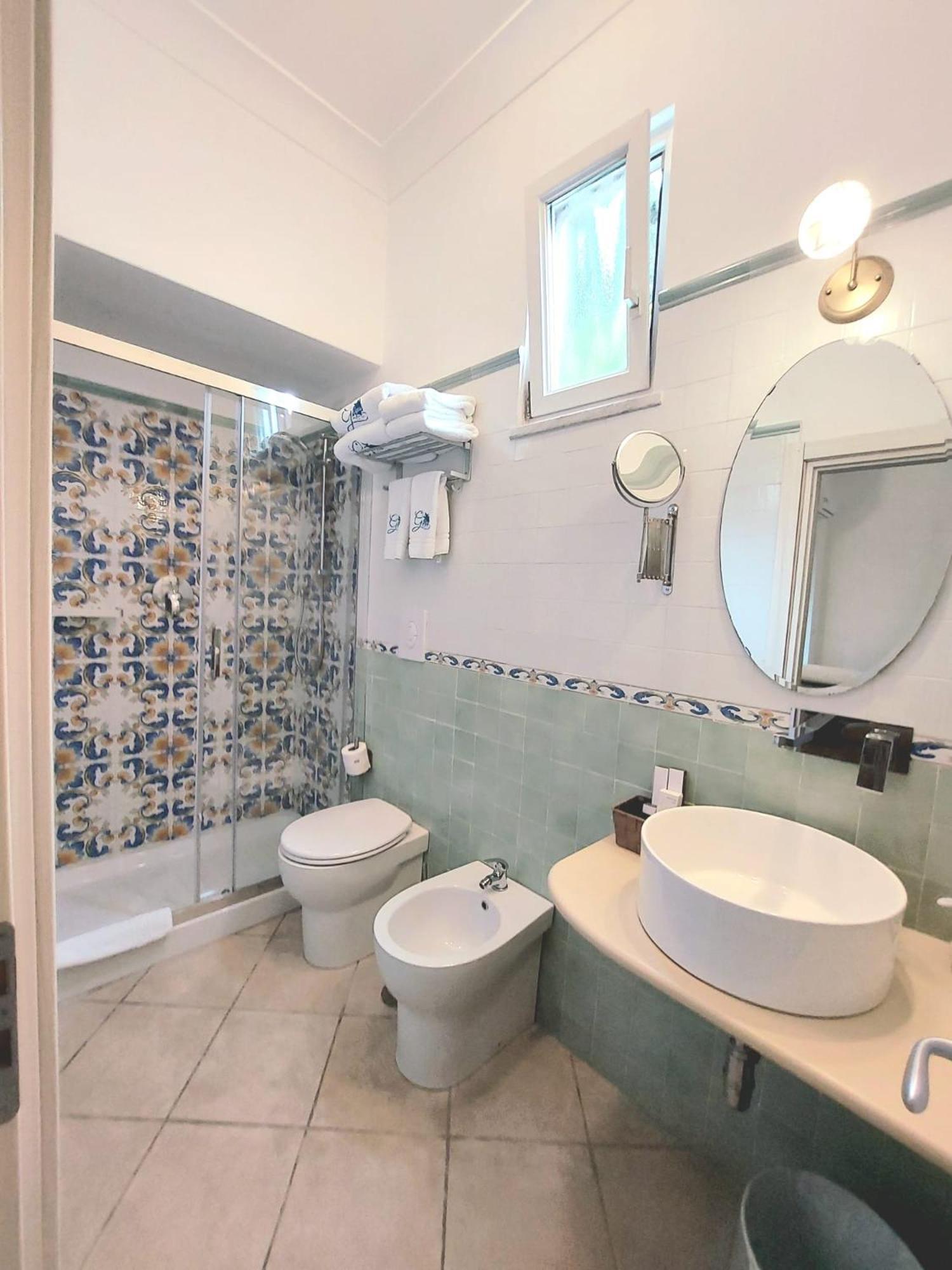 Hotel Guarracino Capri Buitenkant foto